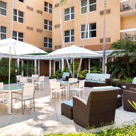 Courtyard By Marriott Miami Aventura Mall Eksteriør billede