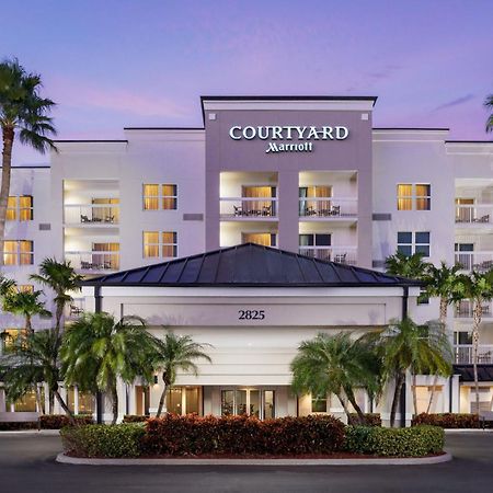 Courtyard By Marriott Miami Aventura Mall Eksteriør billede