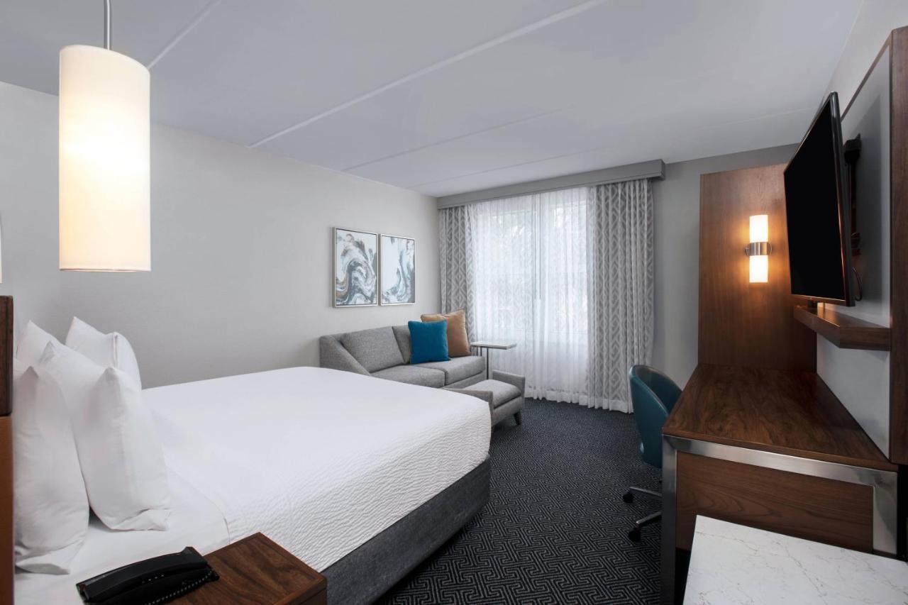 Courtyard By Marriott Miami Aventura Mall Eksteriør billede
