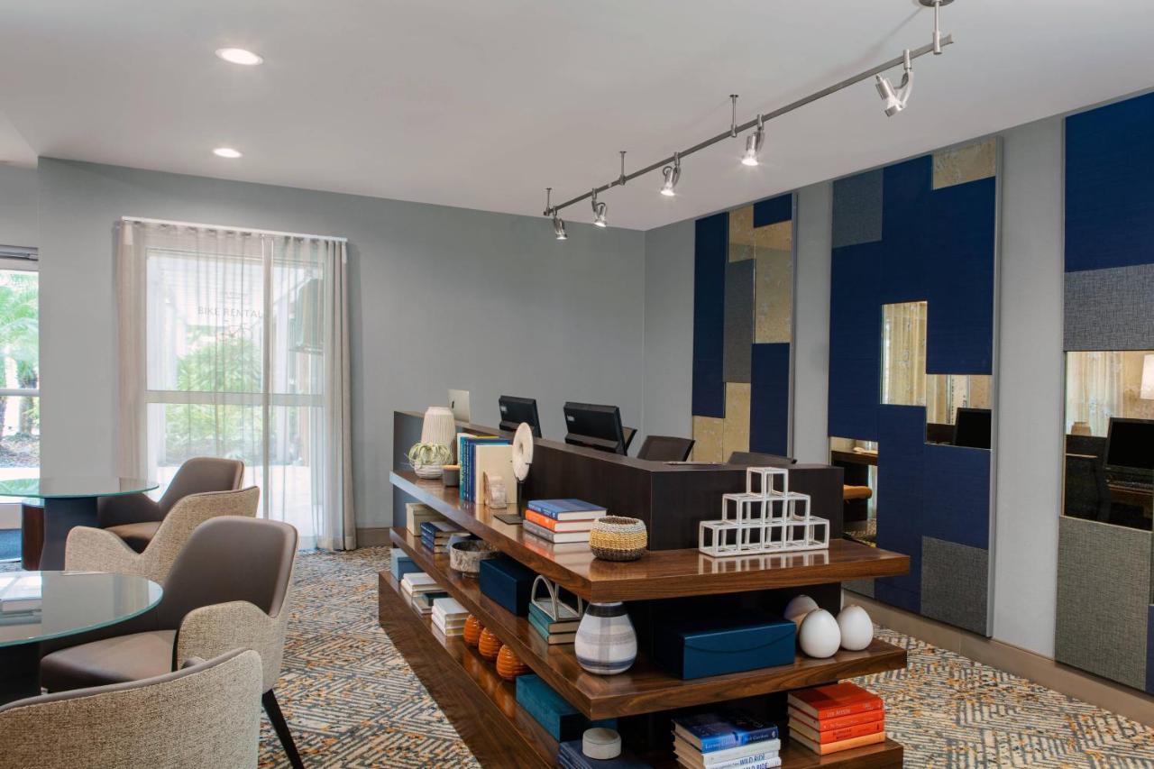 Courtyard By Marriott Miami Aventura Mall Eksteriør billede