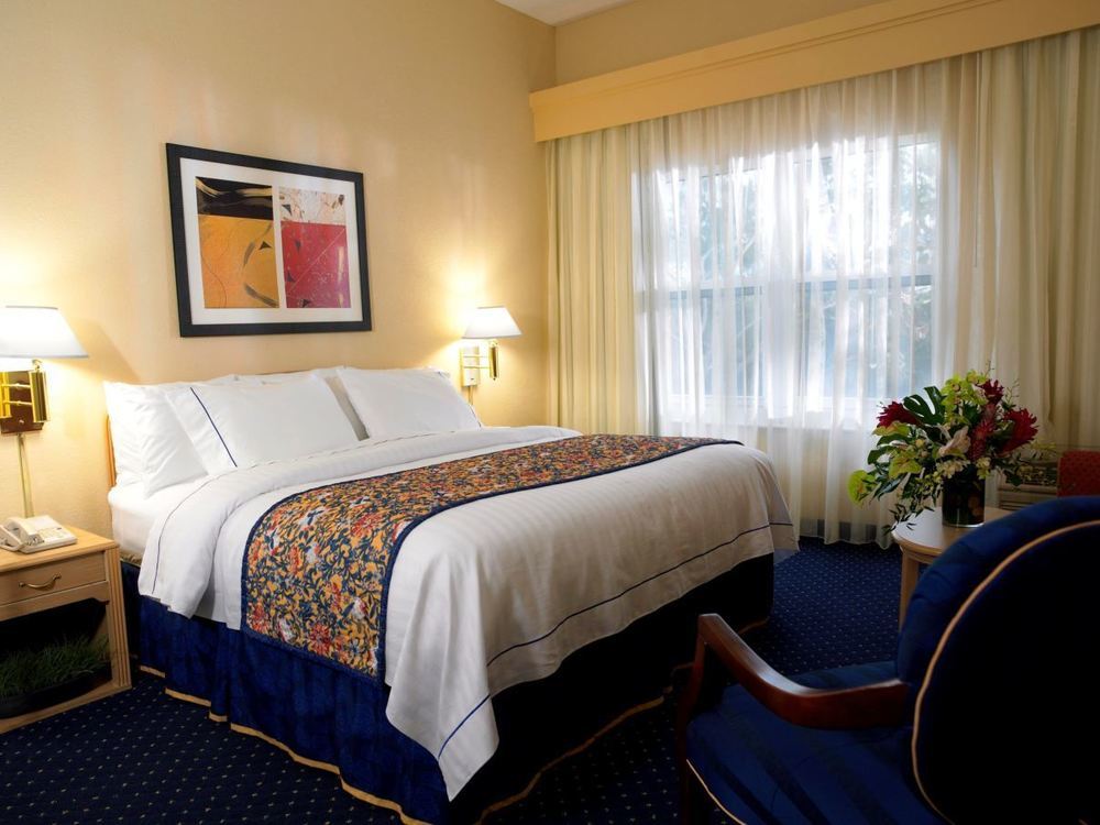 Courtyard By Marriott Miami Aventura Mall Værelse billede