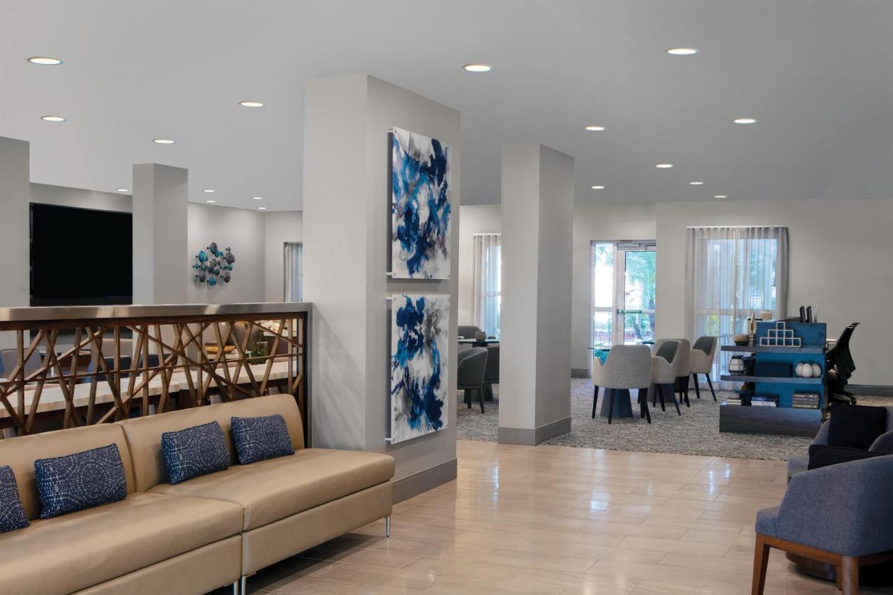 Courtyard By Marriott Miami Aventura Mall Eksteriør billede